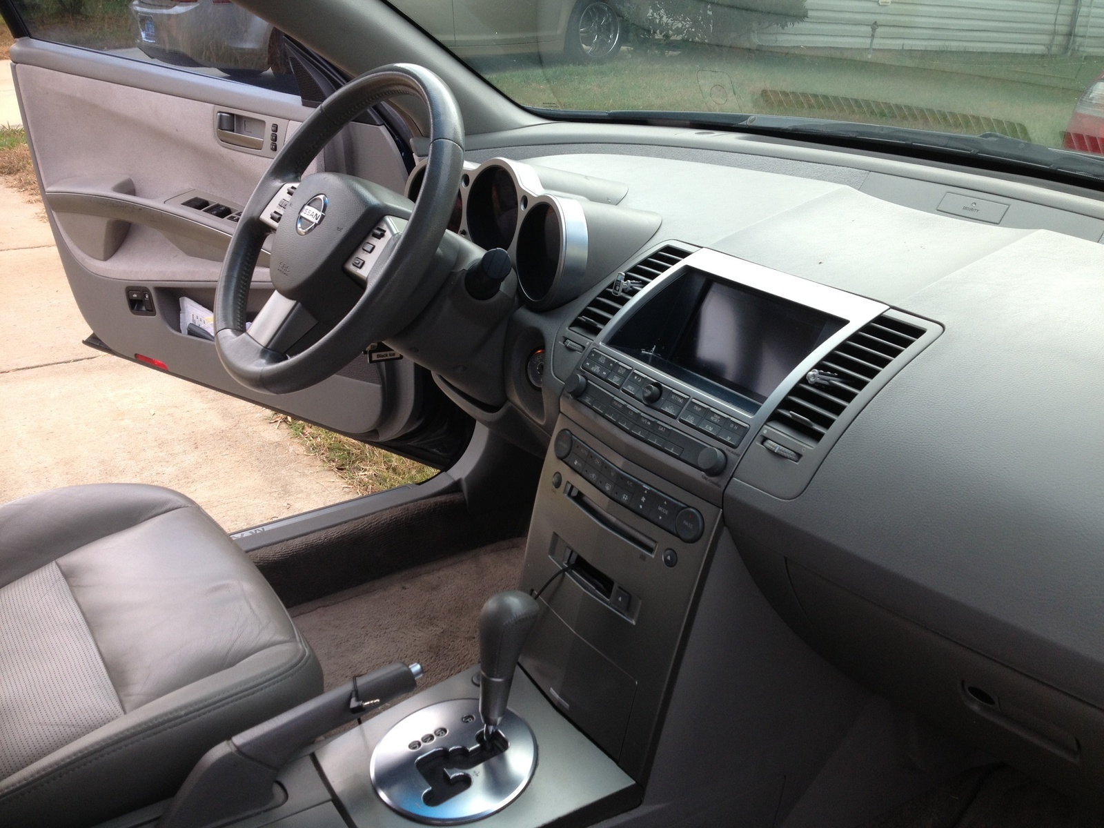 2004 Nissan maxima custom interior