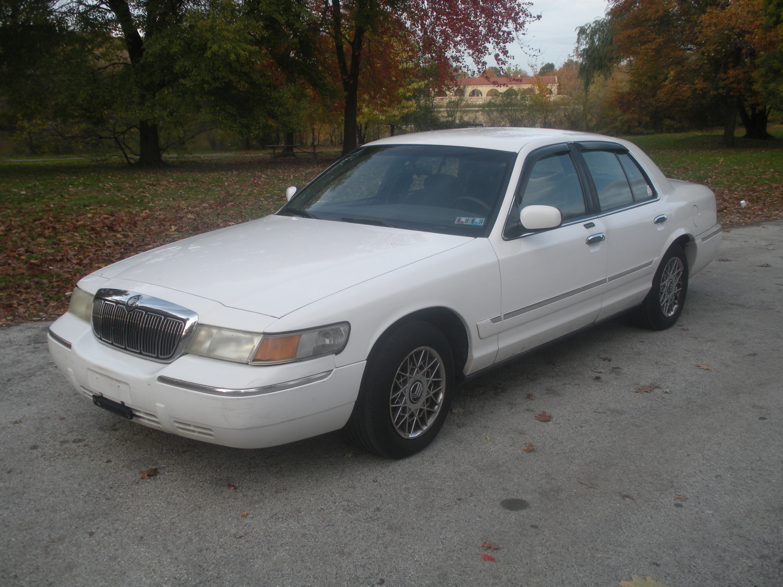 2000 Mercury Grand Marquis Pictures CarGurus