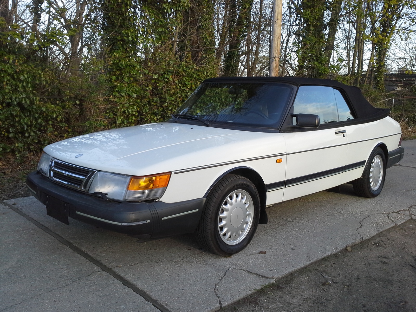 1994 Saab 900 Turbo SE Convertible related infomation,specifications WeiLi Automotive Network