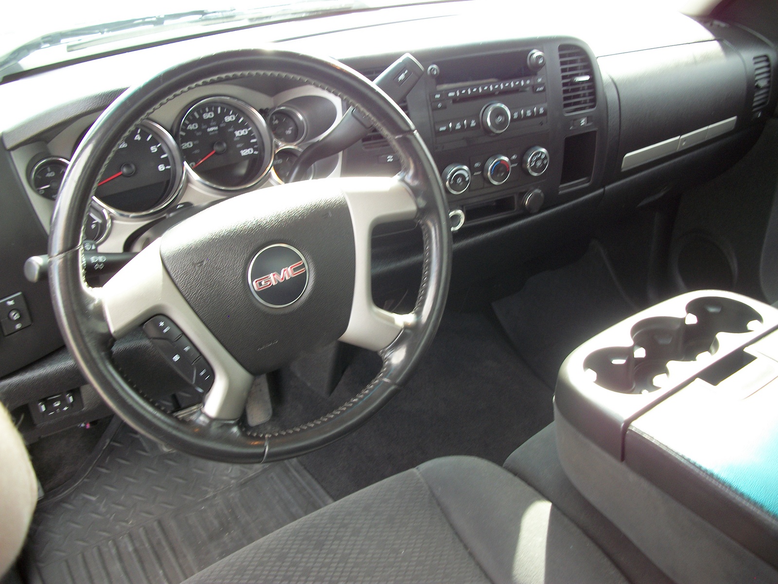 2007 Gmc sierra interior pictures #5