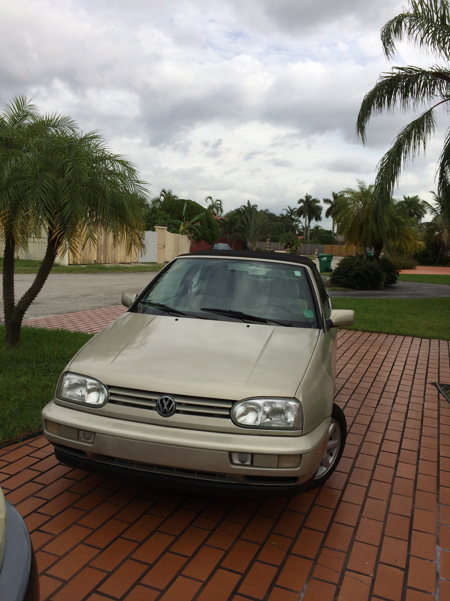 1999 Volkswagen Cabrio
