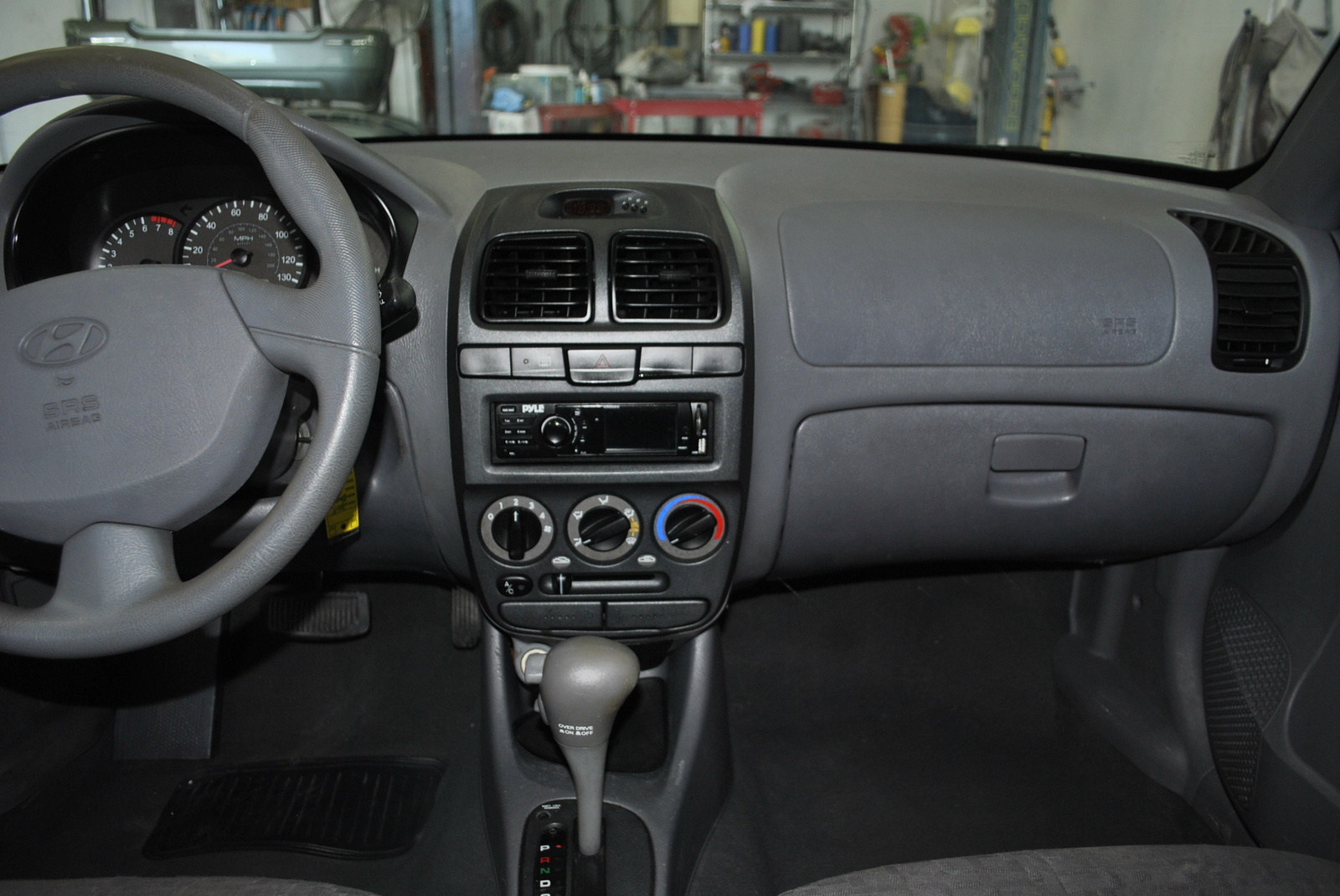2005 Hyundai Accent Interior Pictures Cargurus