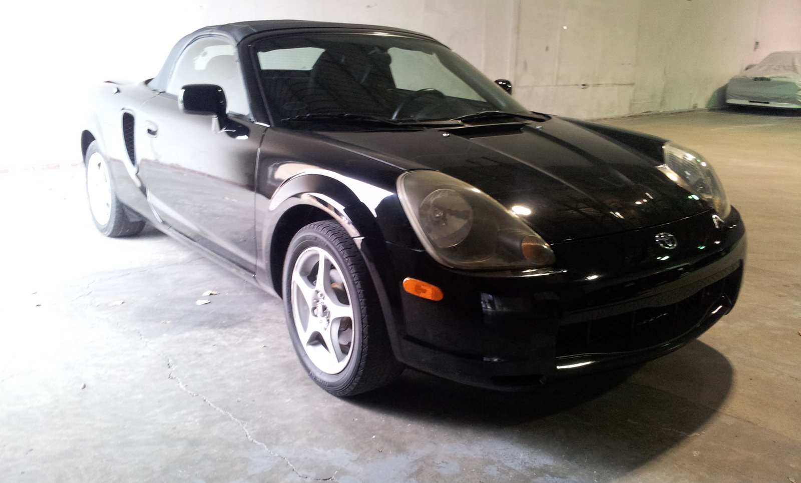 2002 Toyota MR2 Spyder