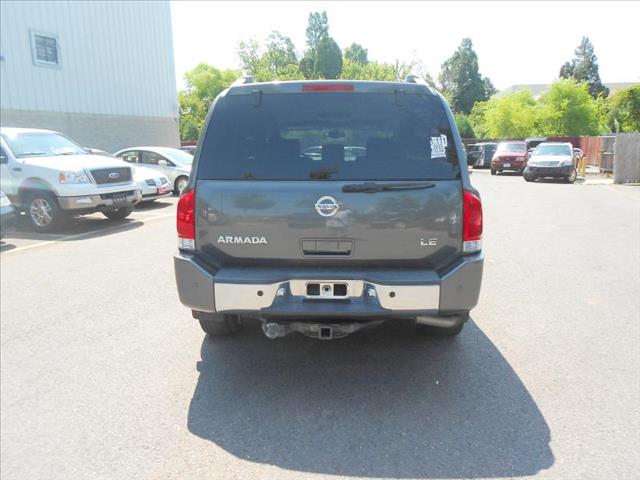 2005 Nissan Armada