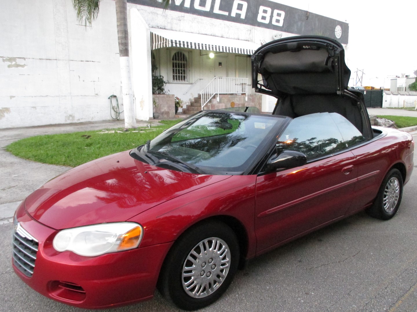 2004 Chrysler Sebring