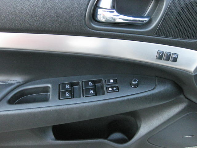 2010 Infiniti G37