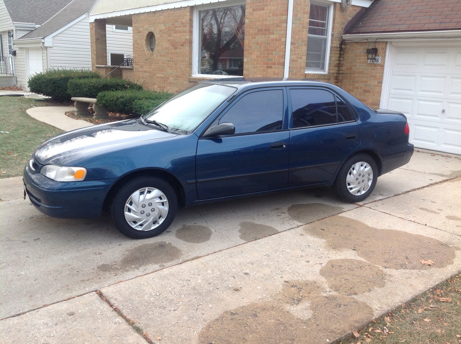 2000 Toyota Corolla