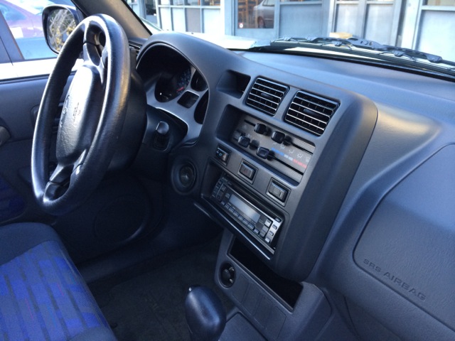 1997 rav4 4 doors automatic interior