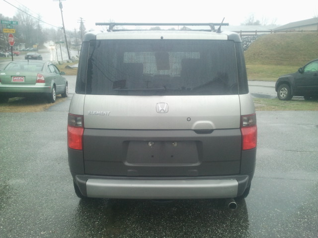 2004 Honda Element