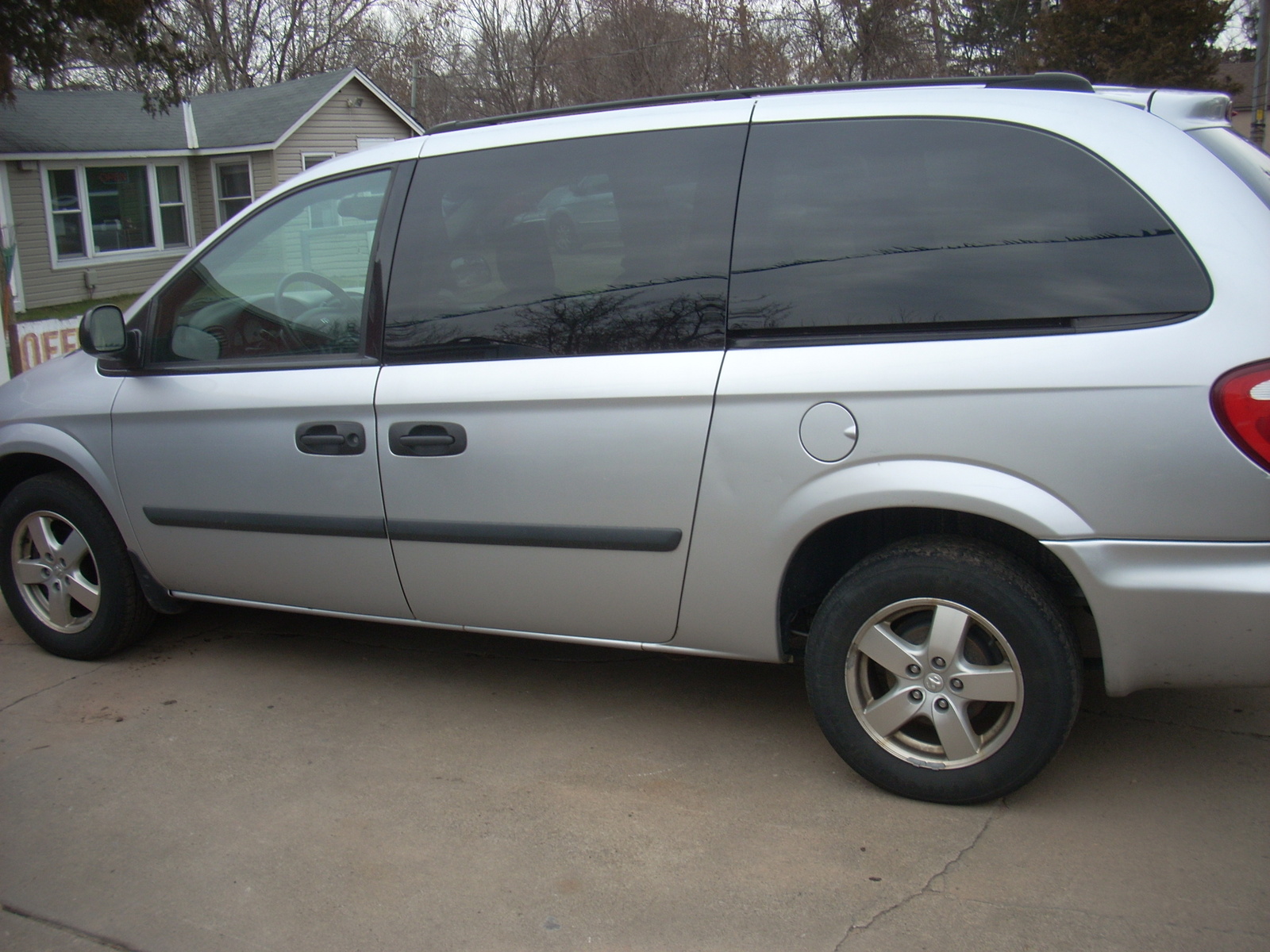 2005 Dodge Grand Caravan