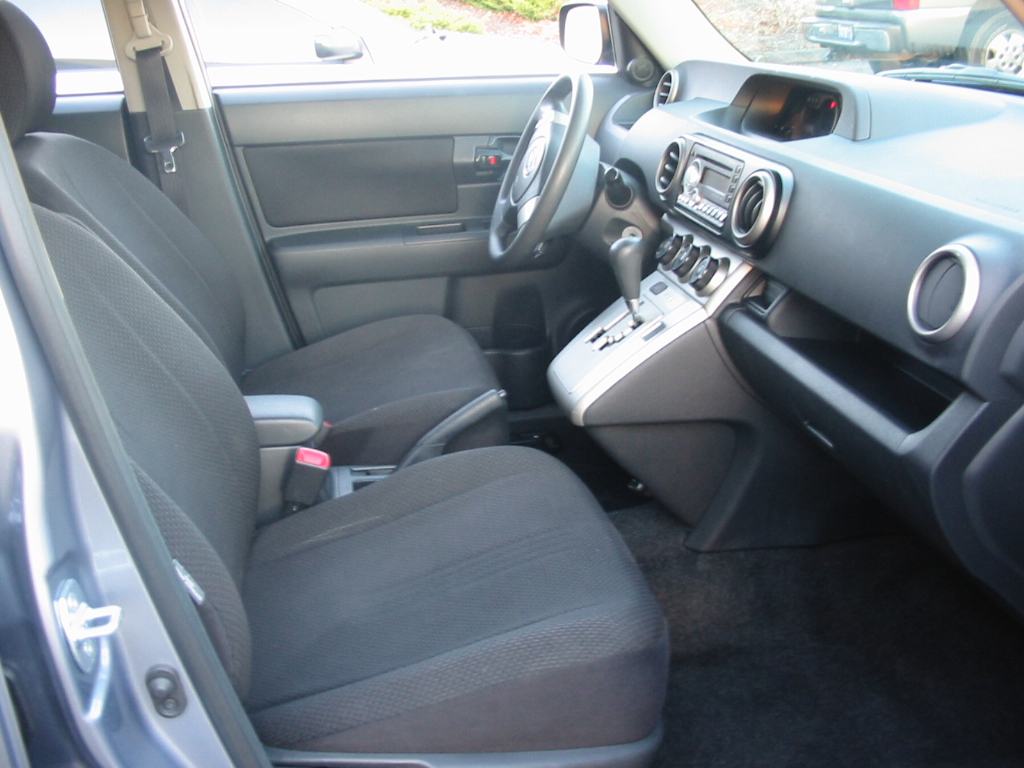 2010 Scion xB