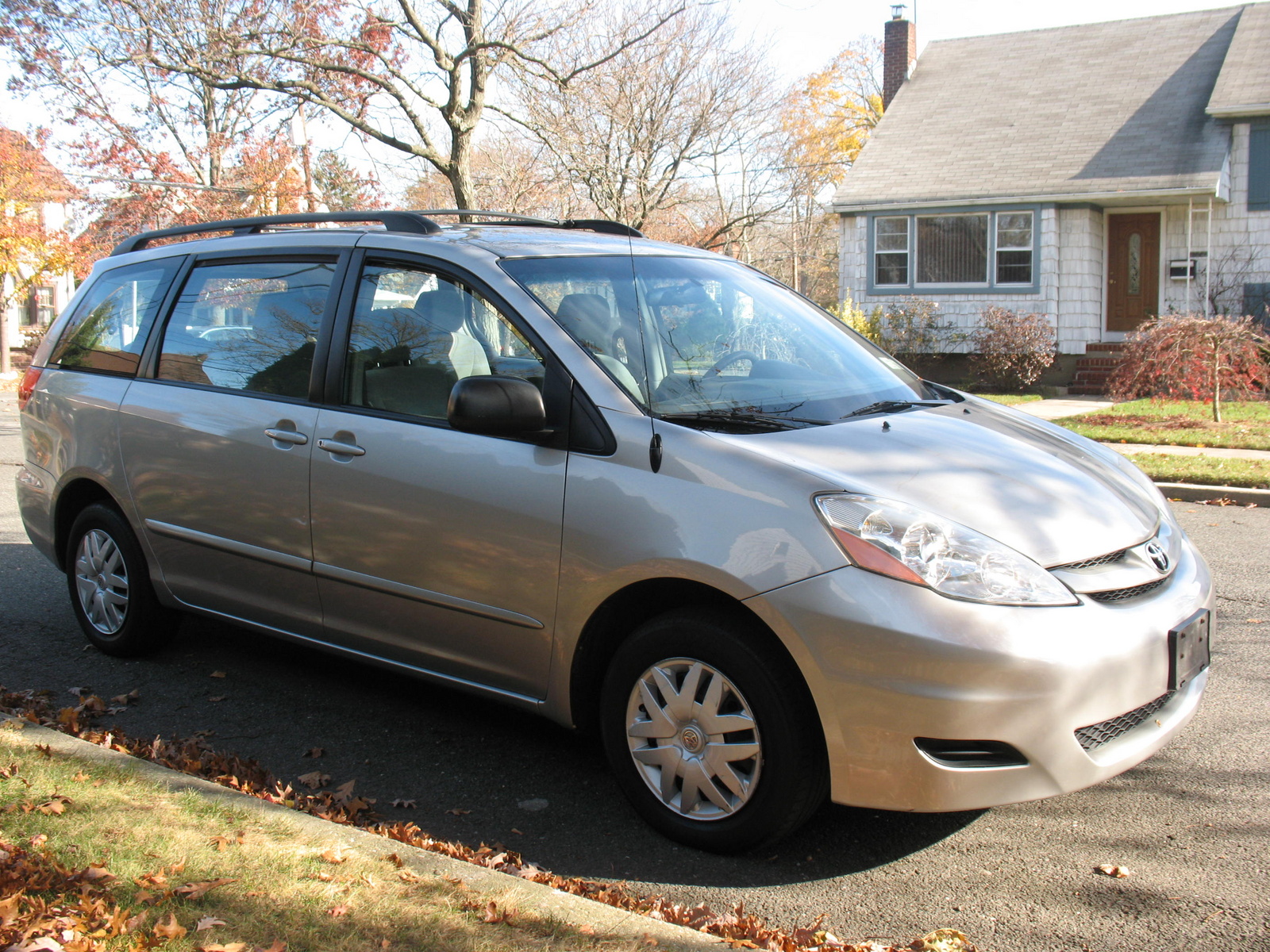 07 toyota sienna ce #7