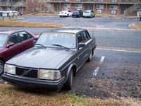 1990 Volvo 240 Overview 1990 Volvo 240 Overview