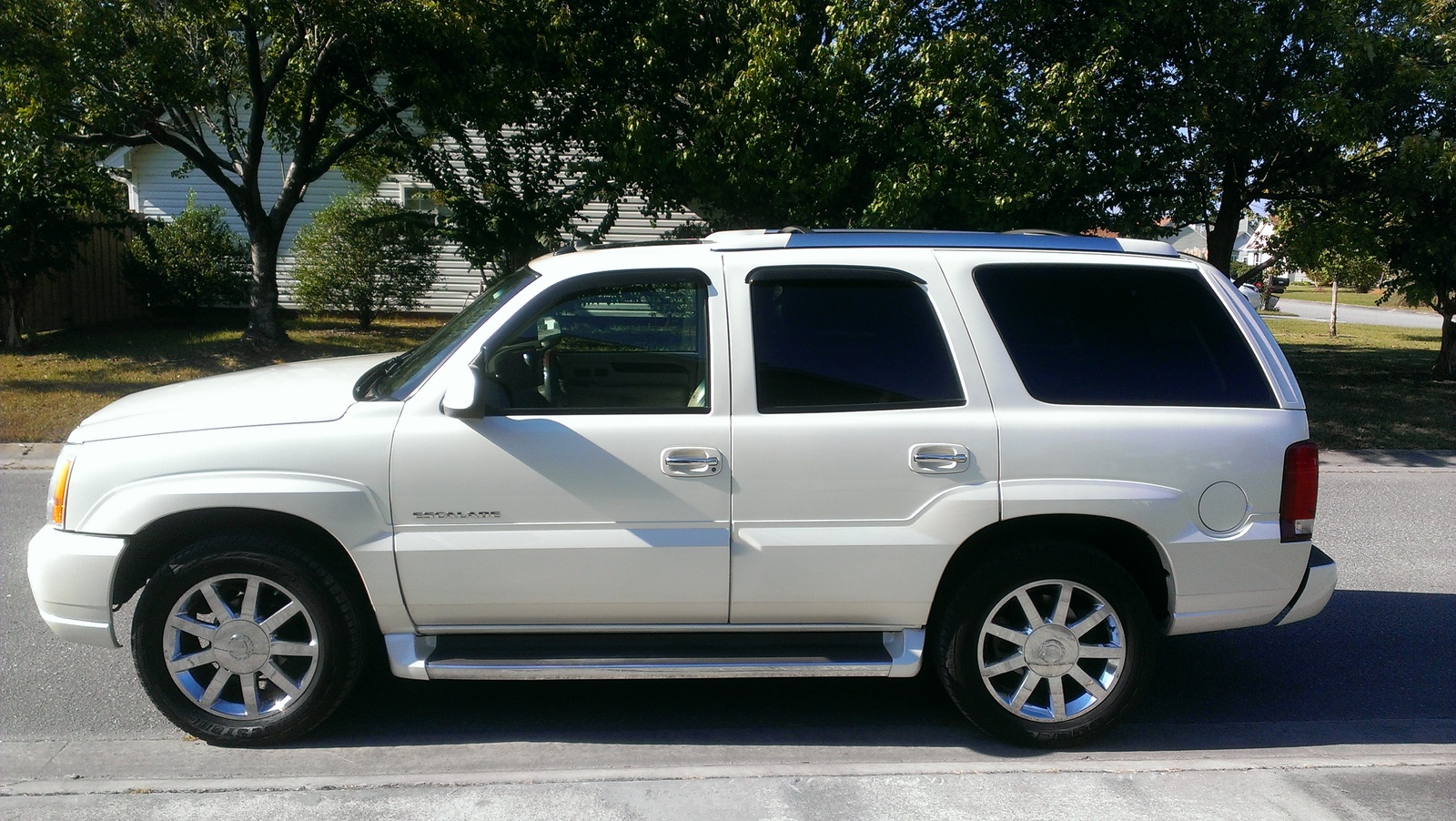 2005 Cadillac Escalade Pictures Cargurus