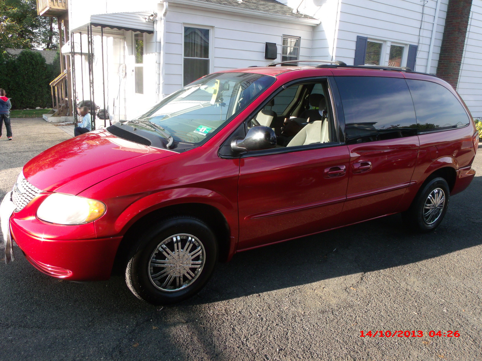 2002 Chrysler town and country ex specs #5