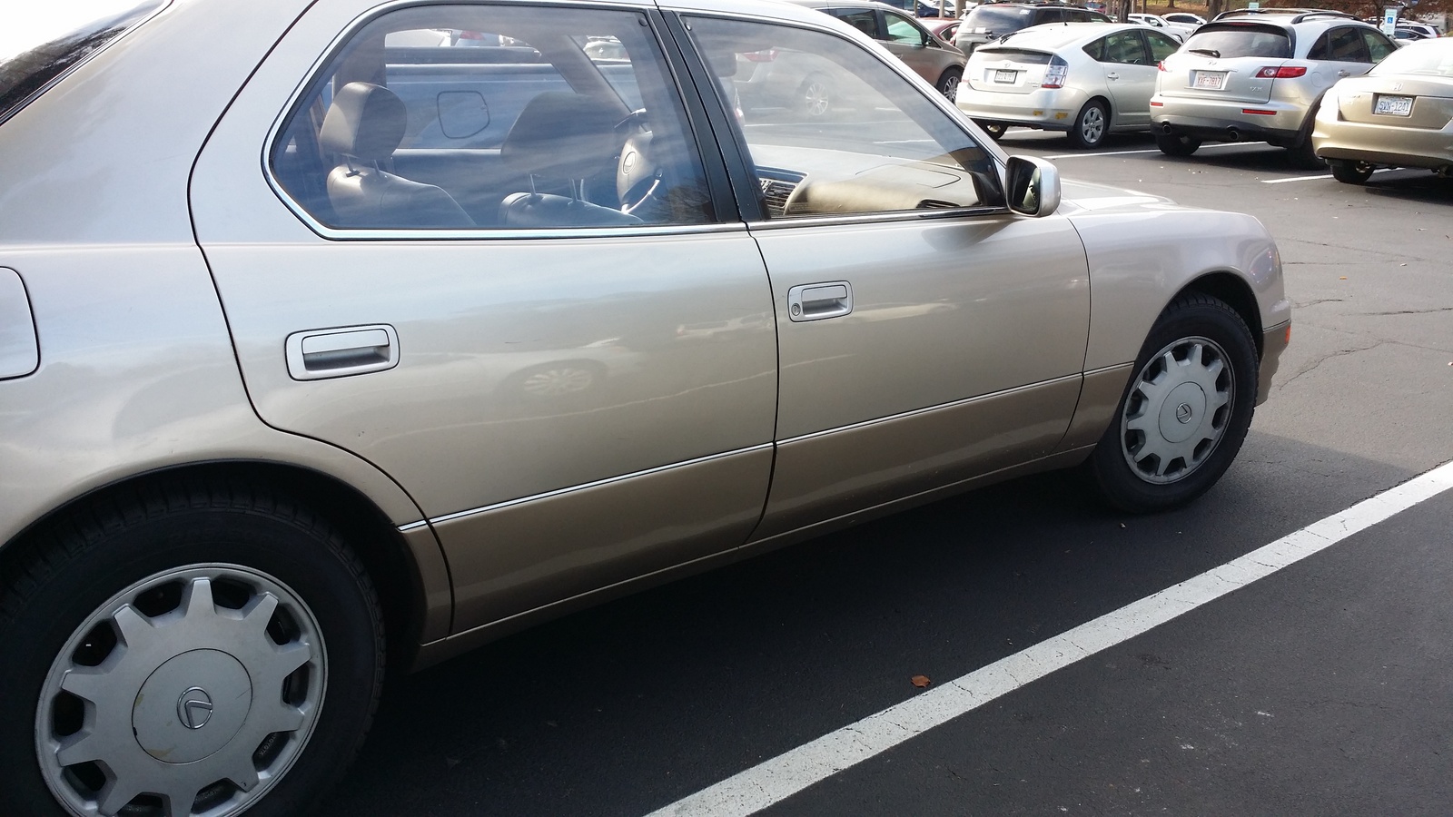 1995 Lexus LS 400