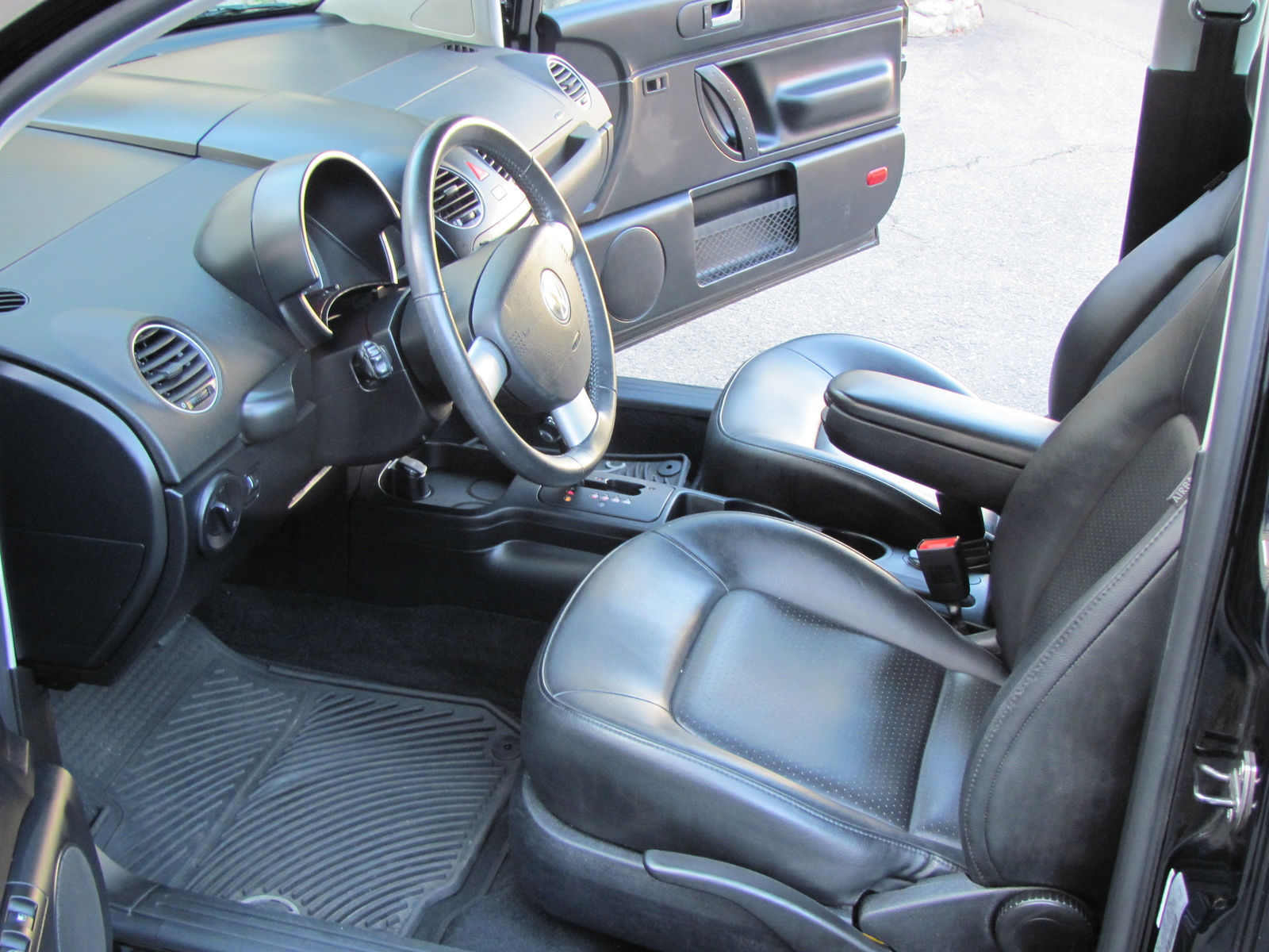 2010 Volkswagen Beetle