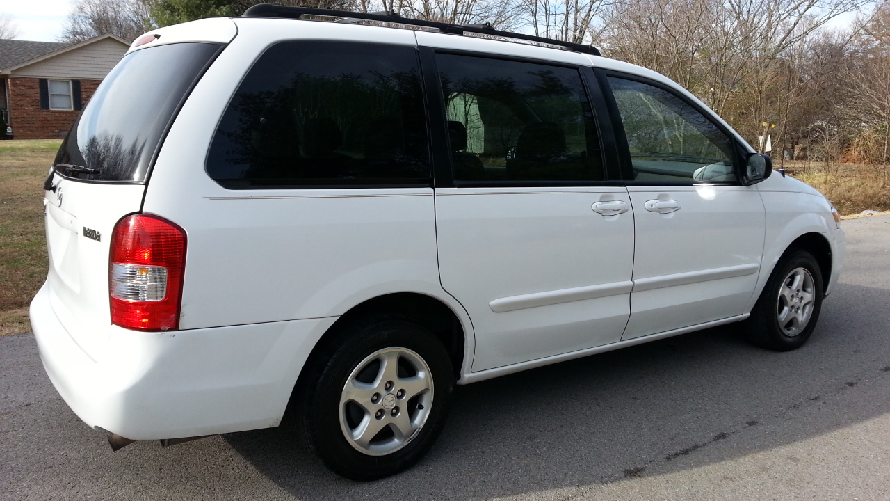 2001 Mazda MPV