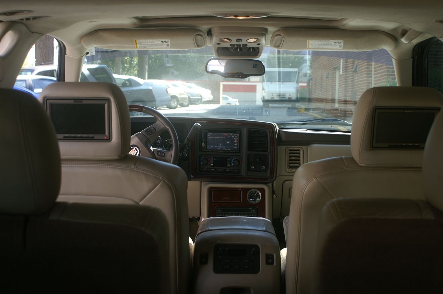 2005 Cadillac Escalade Pictures Cargurus