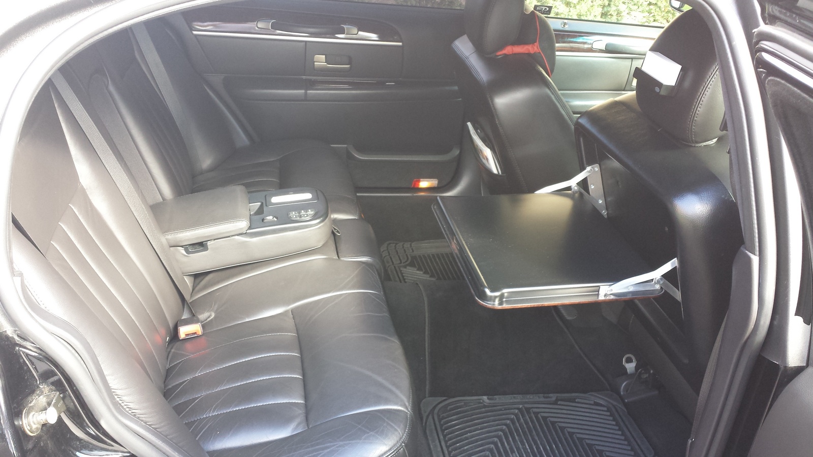 2007 Lincoln Town Car Pictures Cargurus