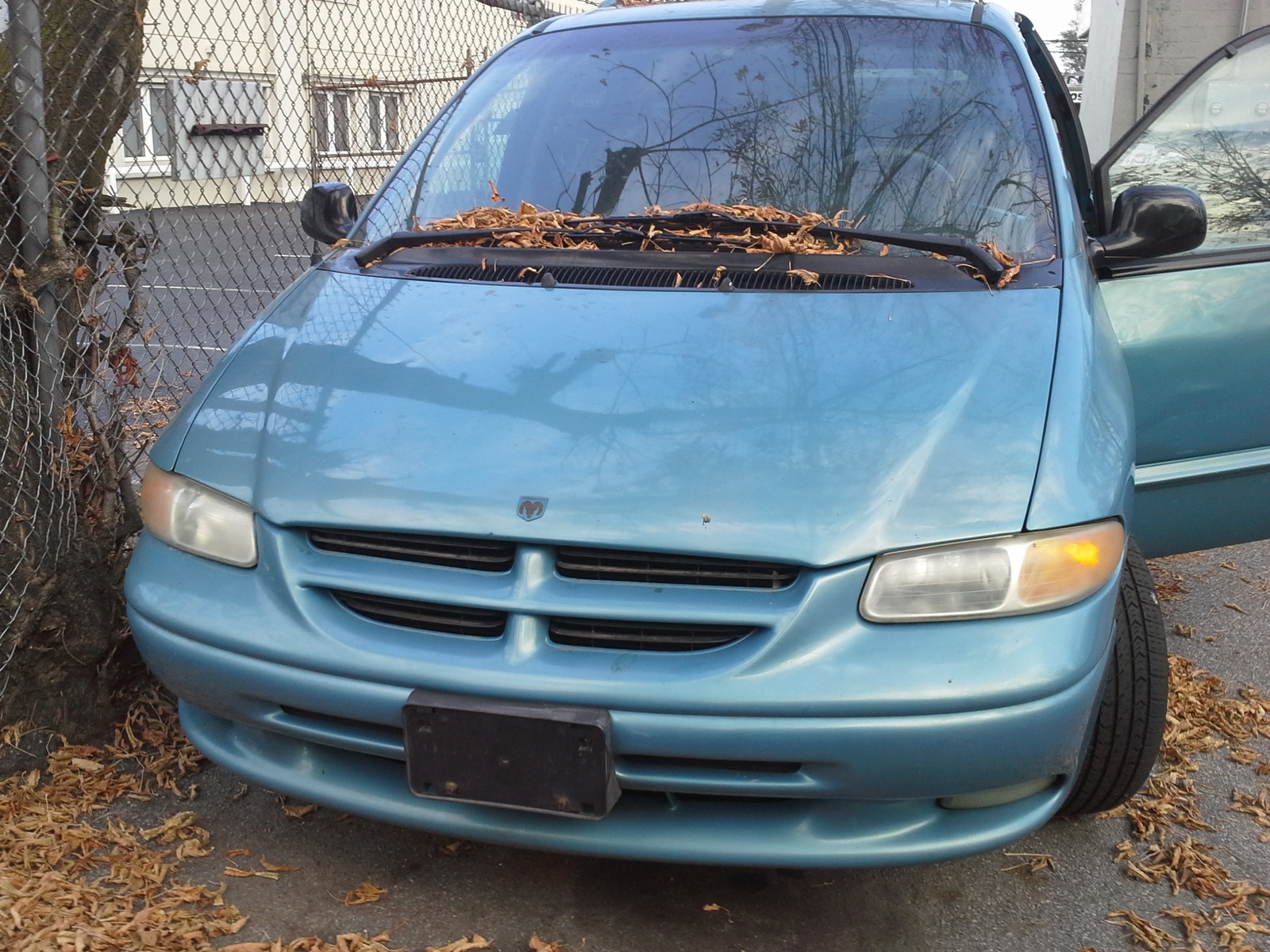 1997 Dodge Caravan