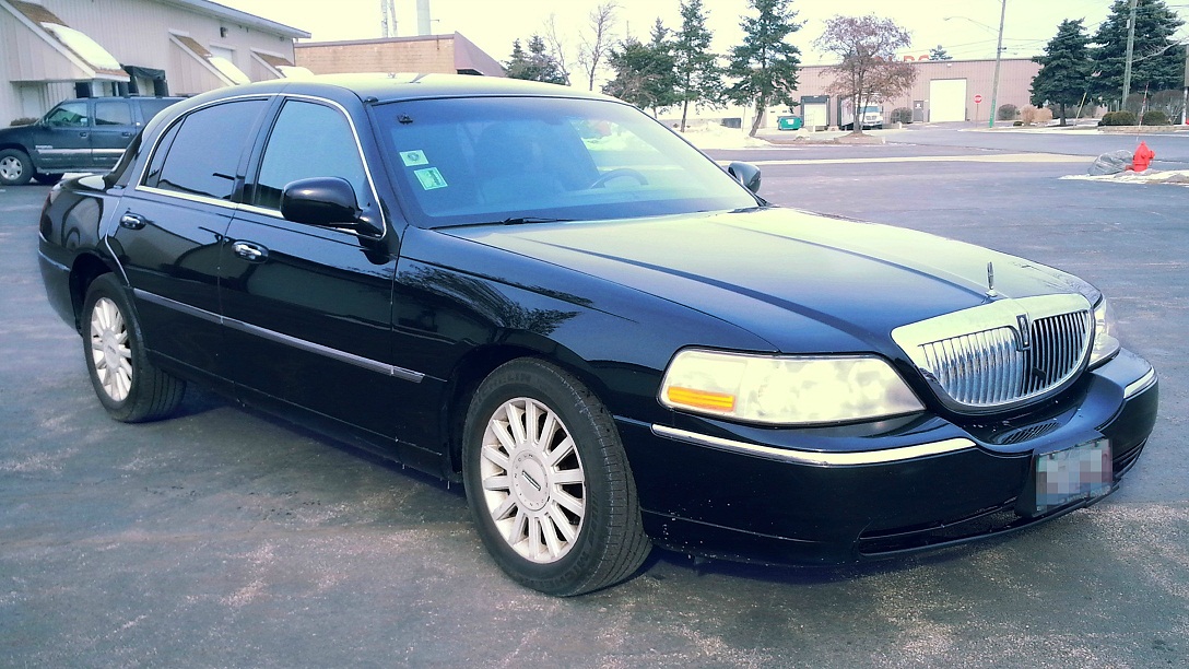 2005 Lincoln Town Car - Pictures - CarGurus