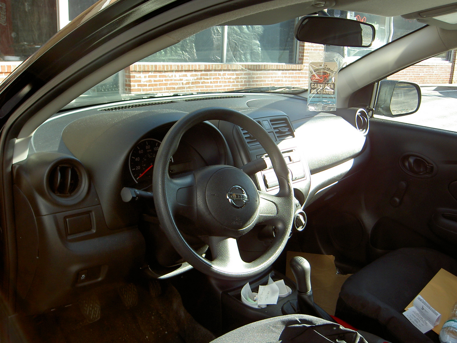 2013 Nissan versa interior dimensions #5