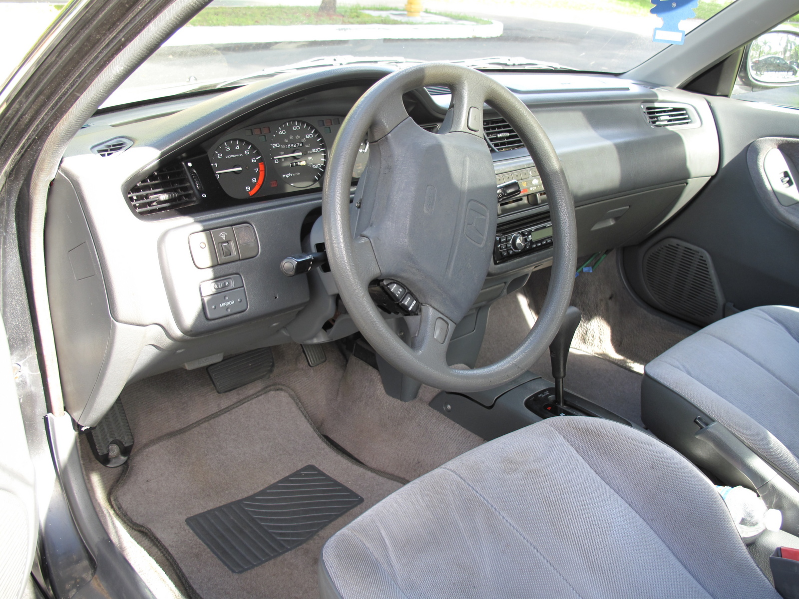 1995 Honda civic dx interior #4