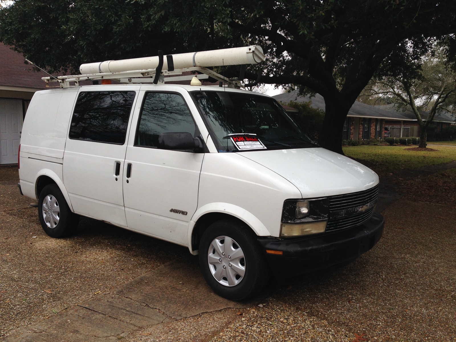 2001 Chevrolet Astro