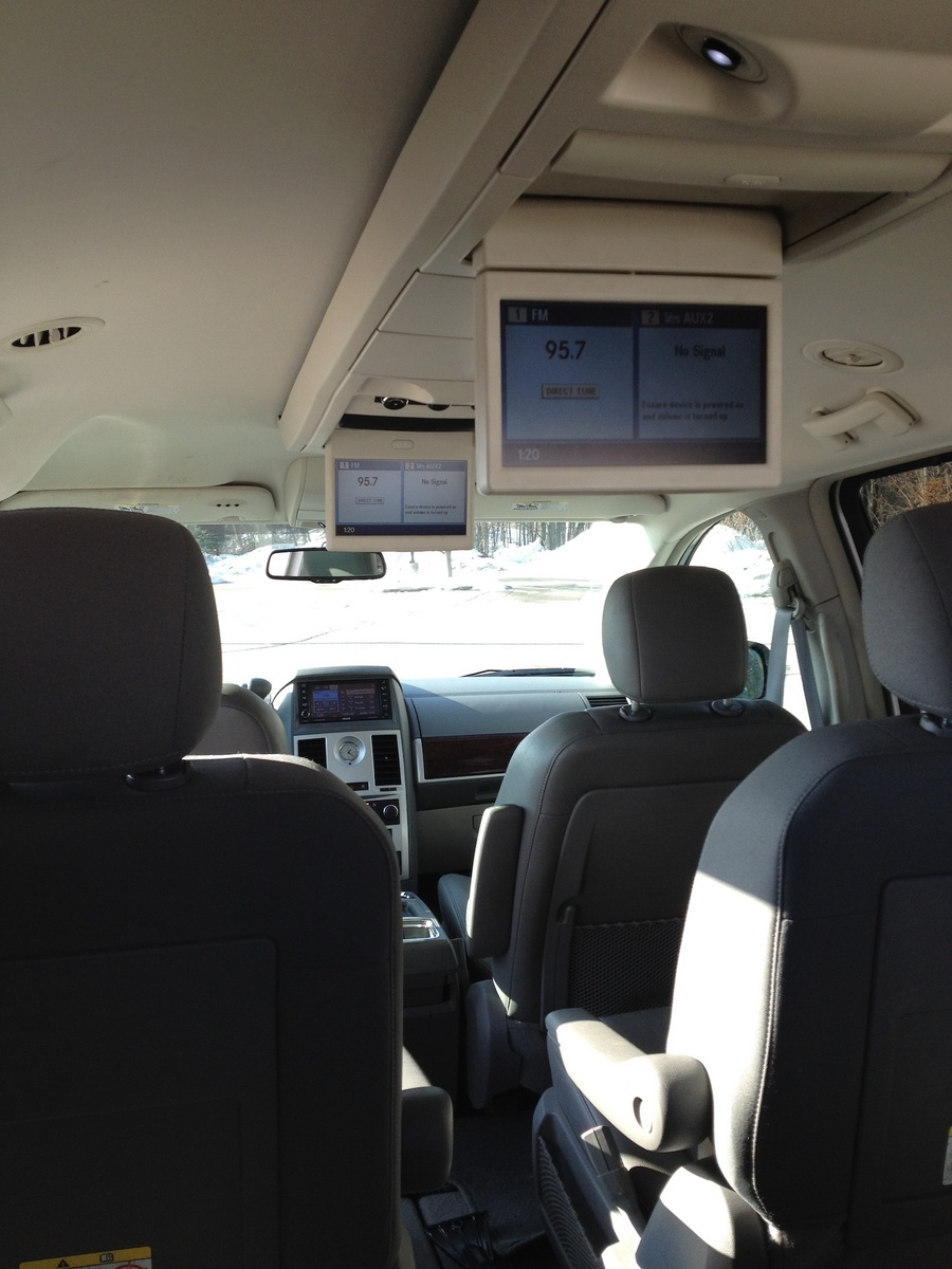2010 Chrysler Town & Country