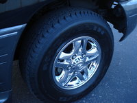 1998 Lexus LX 470 Overview 1998 Lexus LX 470 Overview