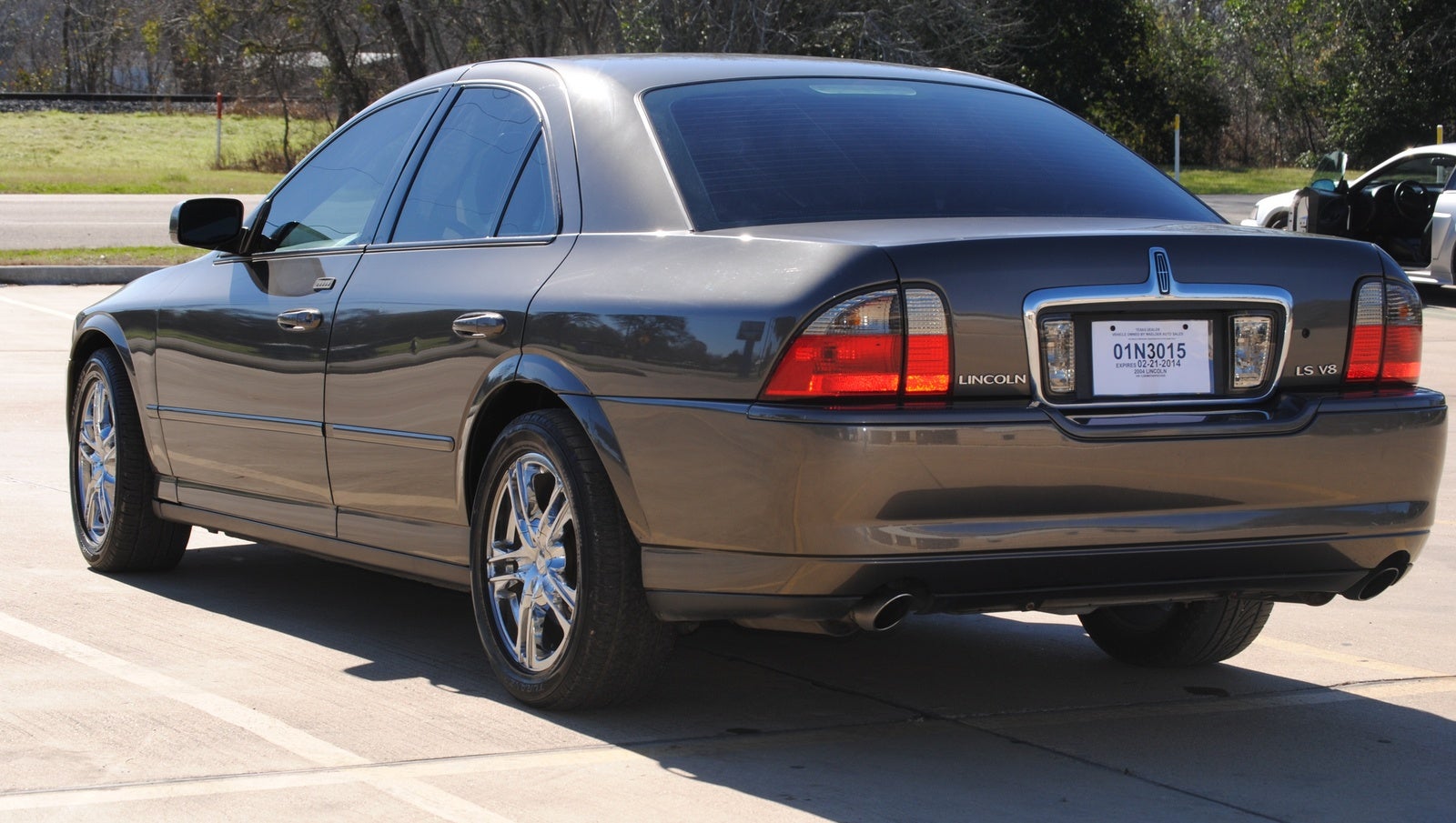 2004 Lincoln LS Information and photos MOMENTcar