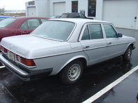 1985 Mercedes-Benz 300-Class Overview 1985 Mercedes-Benz 300-Class Overview