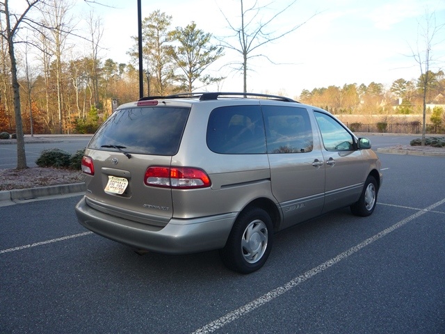 2002 toyota sienna le specs #3