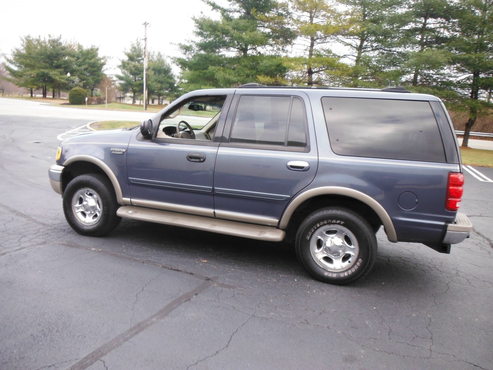 2001 Ford expedition eddie bauer owners manual #4