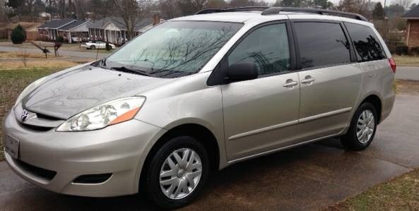 any problems with 2006 toyota sienna #4