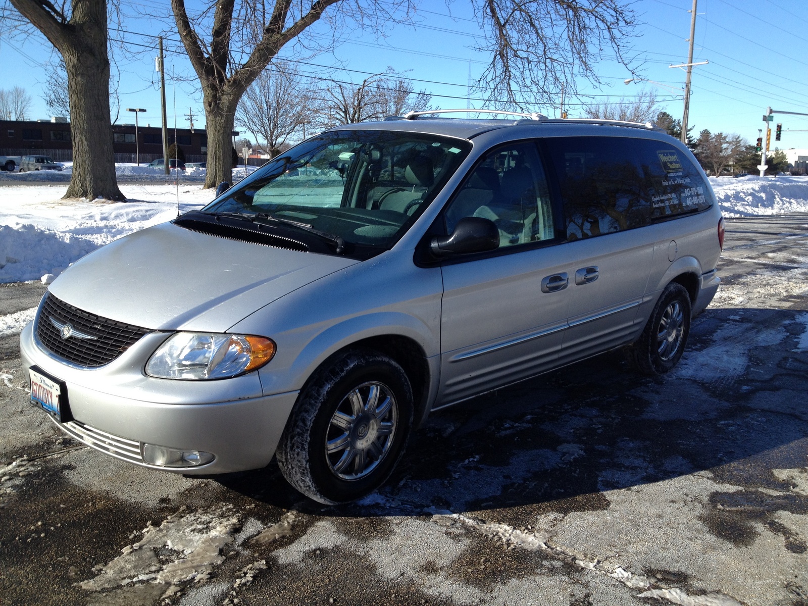 2004 Chrysler Town & Country