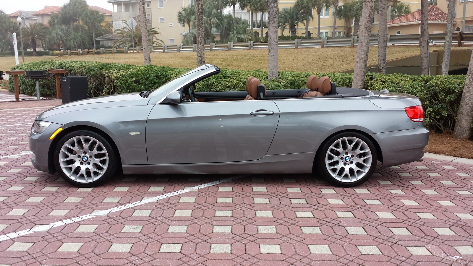 2009 Bmw 335i cabriolet review #2