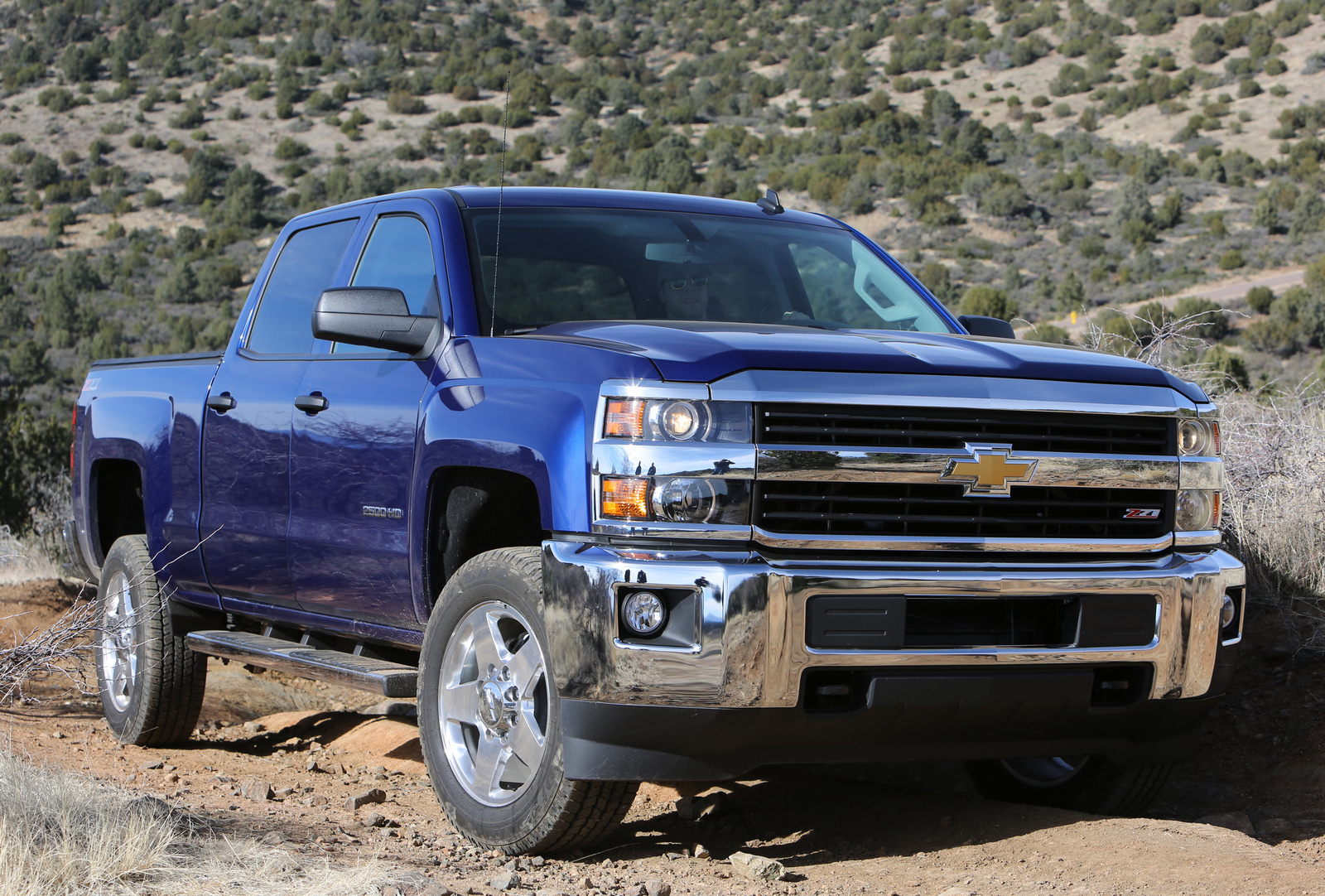 Chevy Trucks 2015 White