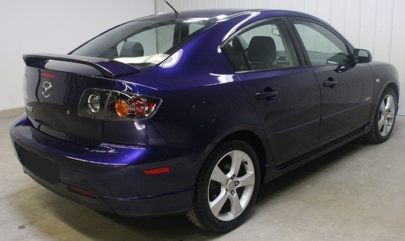 2005 Mazda MAZDA3
