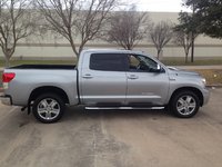 2010 toyota tundra fuel capacity #2