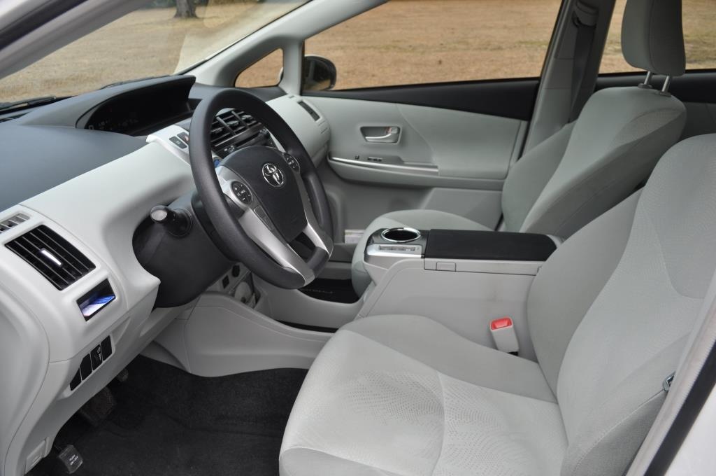 2012 Toyota Prius V