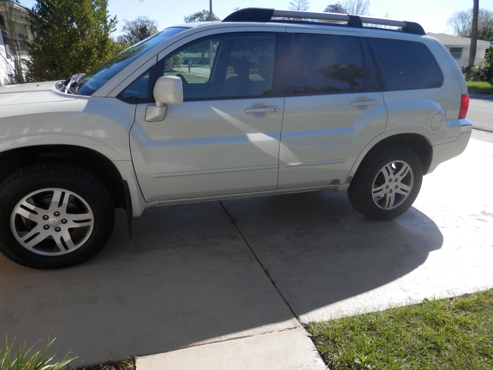 2004 Mitsubishi Endeavor