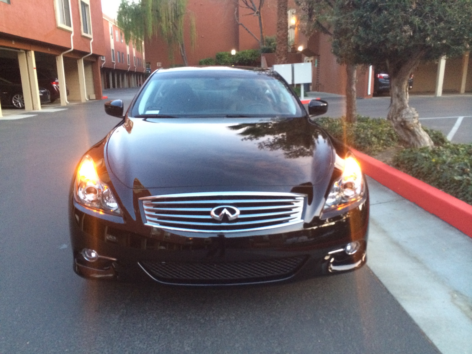 2013 Infiniti G37