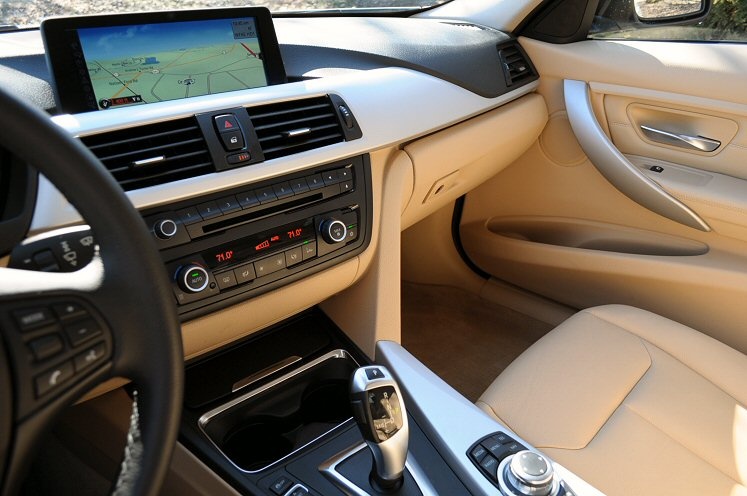 2012 BMW 3 Series
