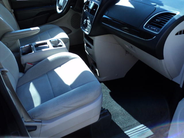 2011 Chrysler Town & Country