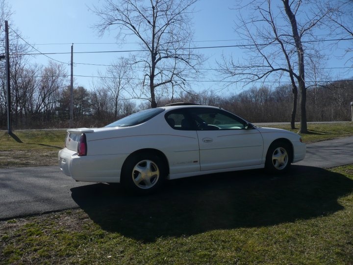 2002 Chevrolet Monte Carlo