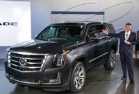 2015 Cadillac Escalade Overview 2015 Cadillac Escalade Overview