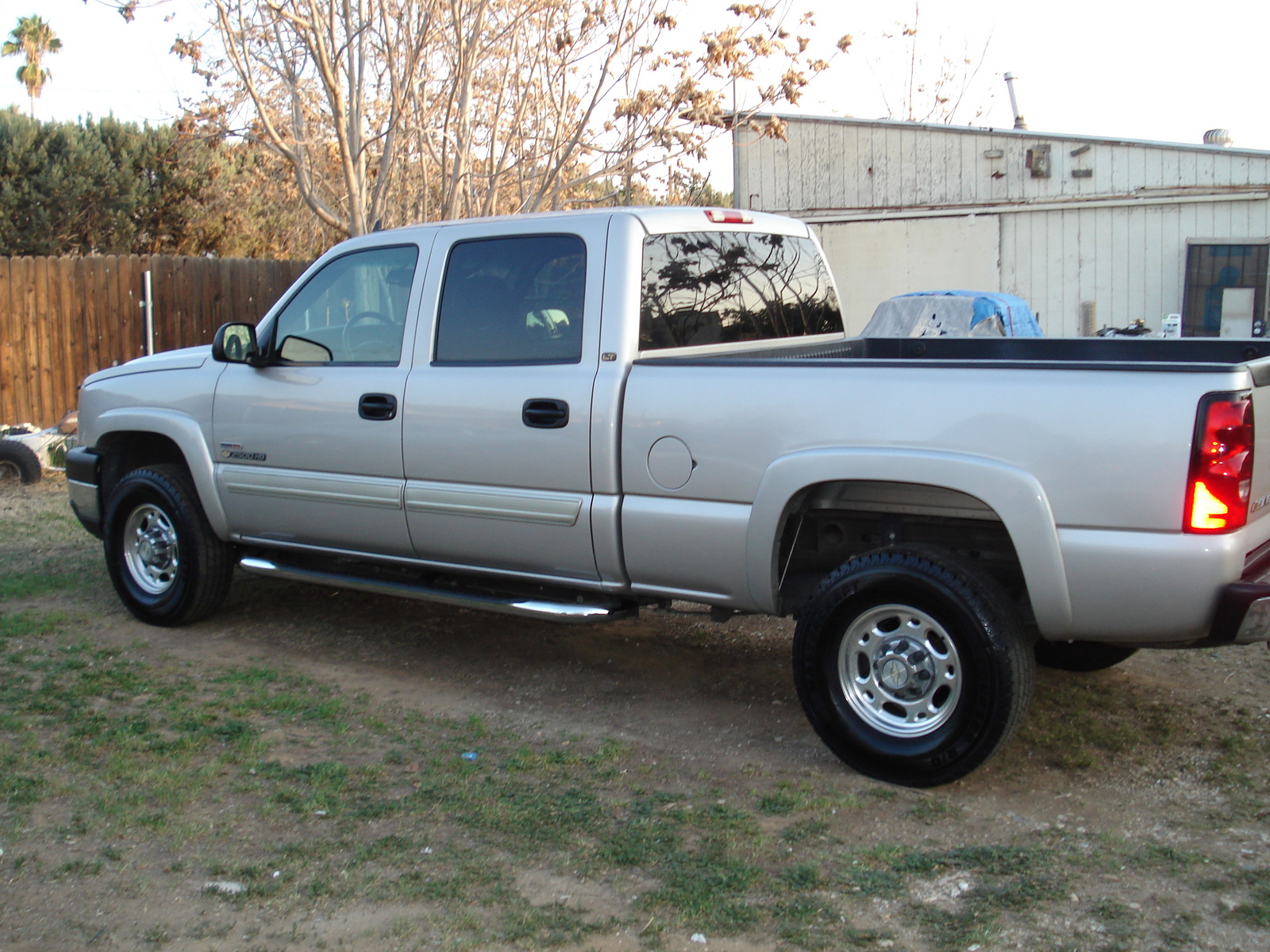 2006 Chevrolet Silverado 2500hd Pictures Cargurus