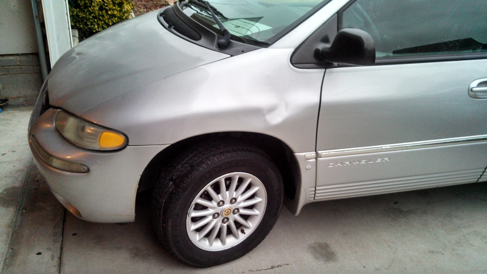 2000 Chrysler Town & Country